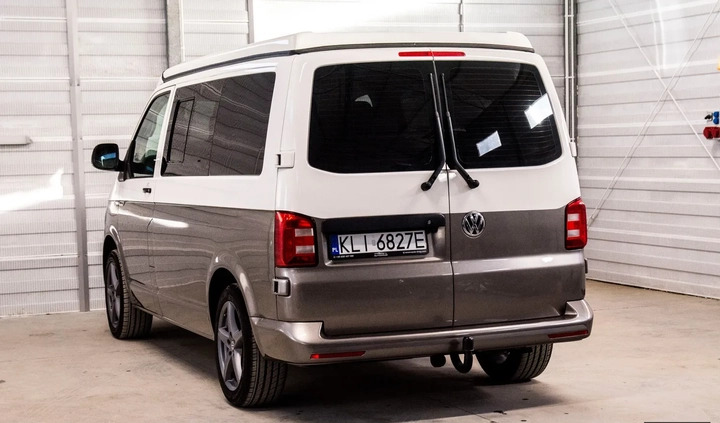 Volkswagen Transporter cena 179000 przebieg: 98000, rok produkcji 2017 z Wołomin małe 704